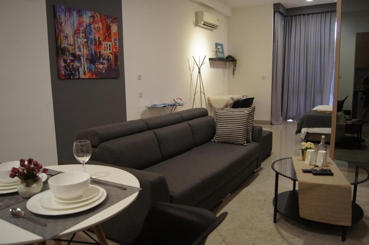 Twin Galaxy Suites By Iconic Bliss Johor Bahru Exterior foto