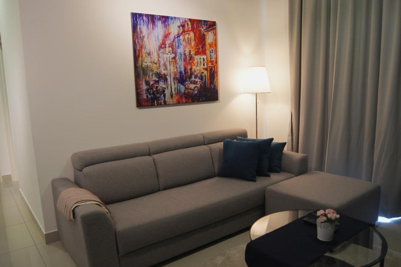 Twin Galaxy Suites By Iconic Bliss Johor Bahru Exterior foto