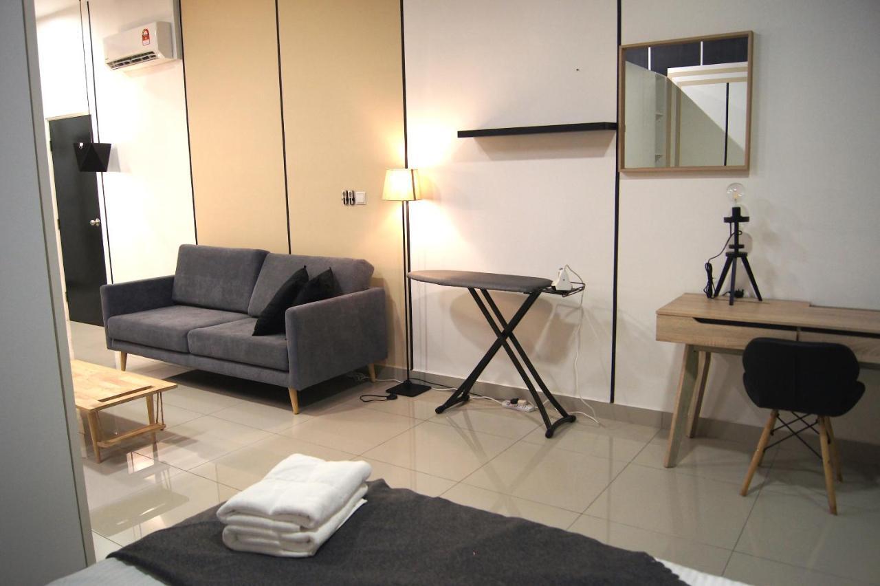 Twin Galaxy Suites By Iconic Bliss Johor Bahru Exterior foto
